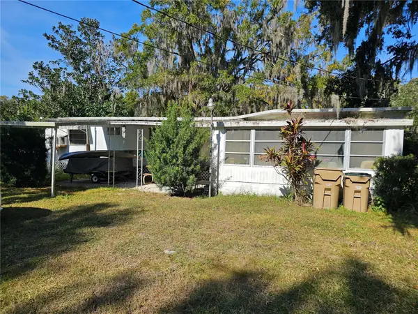 12131 Browns Canal Drive, CLERMONT, FL 34711