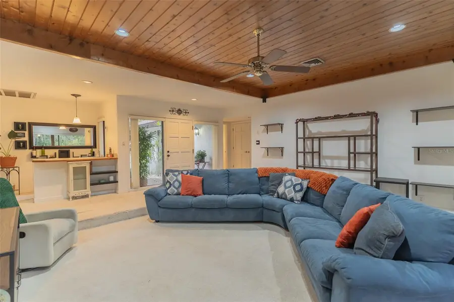 109 Tuxford Dr, Haines City, FL 33844 - Image #2