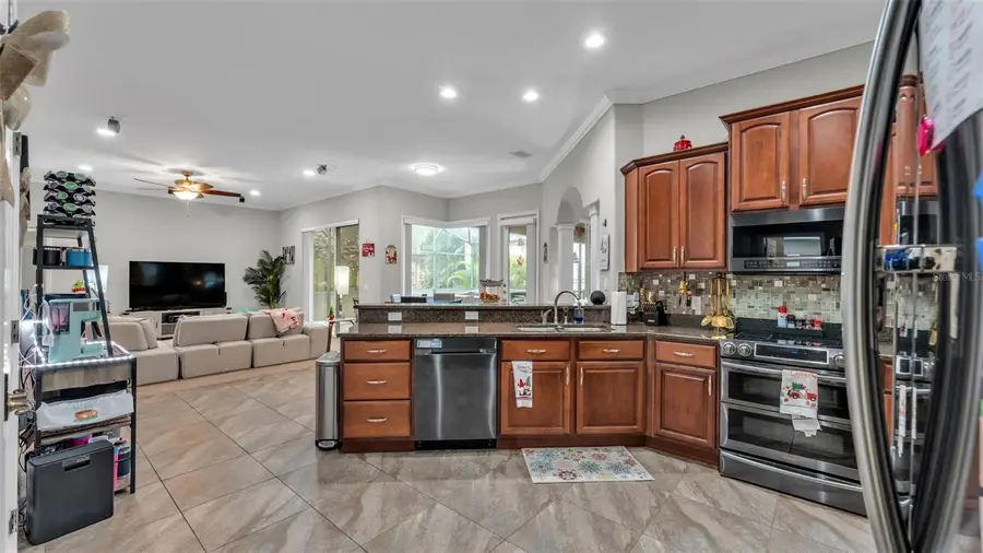 227 Viola Drive, Auburndale, FL 33823 - Image #3