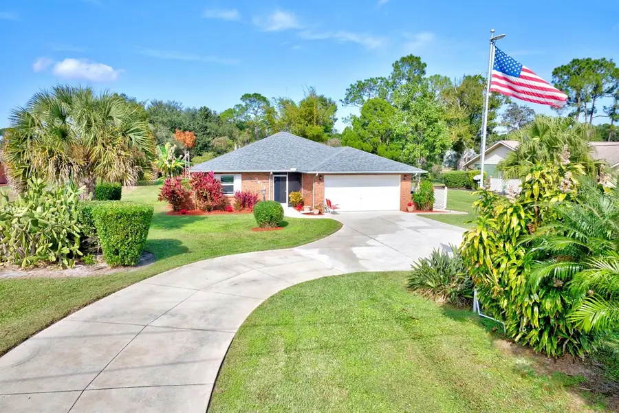 3613 Divot Road, Sebring, FL 33872 - Image #2