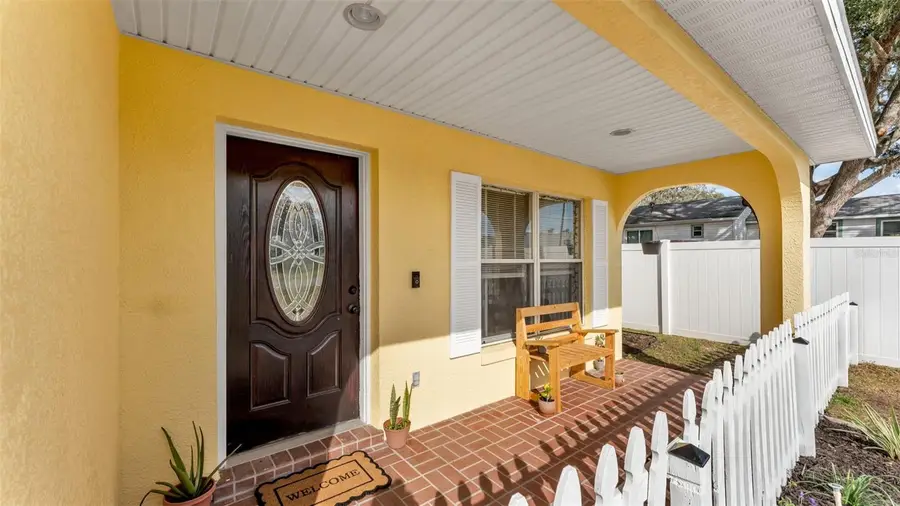 702 Lemon Avenue, Dundee, FL 33838 - Image #2