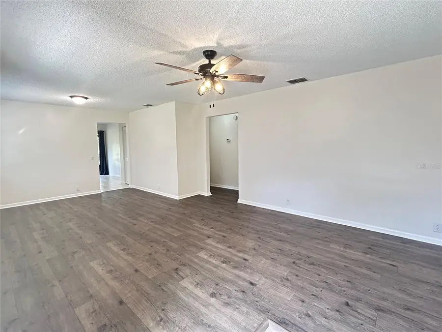 522 Pebble Springs Court, Winter Haven, FL 33884 - Image #3