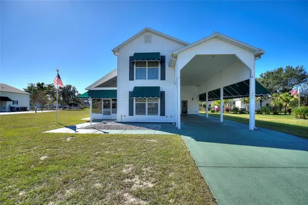 1046 Caravan Loop, POLK CITY, FL 33868