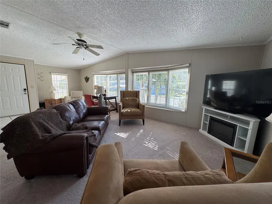 6394 Lolly Bay Loop Ne, Winter Haven, FL 33881 - Image #3