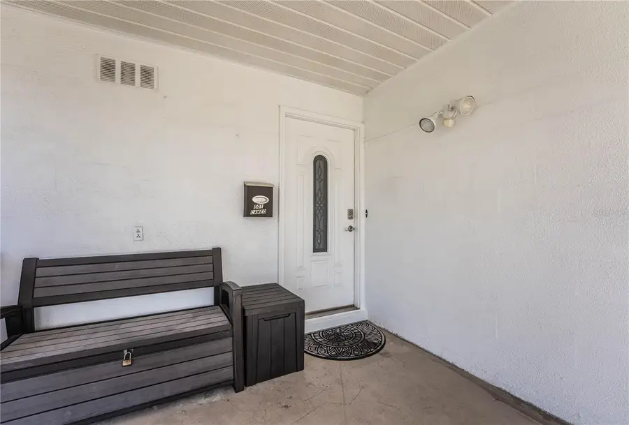 501 Cameo Drive, Lakeland, FL 33803 - Image #3