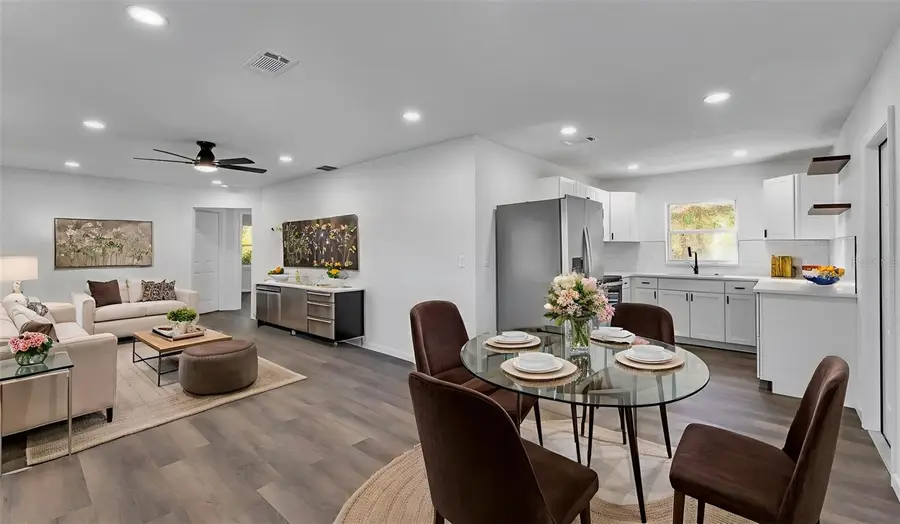 707 E Gilchrist Street, Plant City, FL 33563 - #2