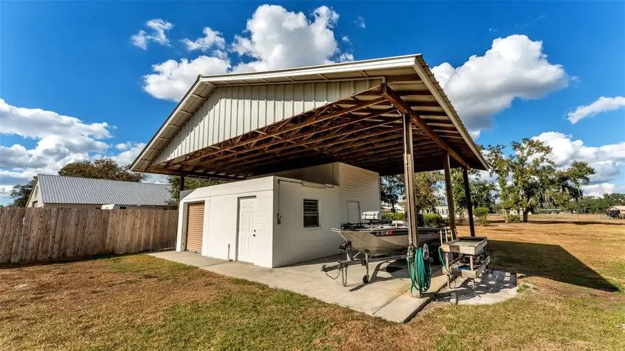 9326 Edison Road, Lithia, FL 33547 - Image #3