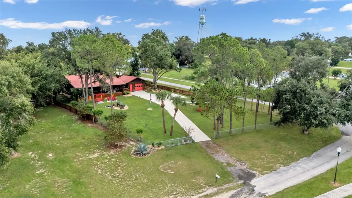 219 E Lake Menzies Boulevard, Dundee, FL 33838 - Image #1