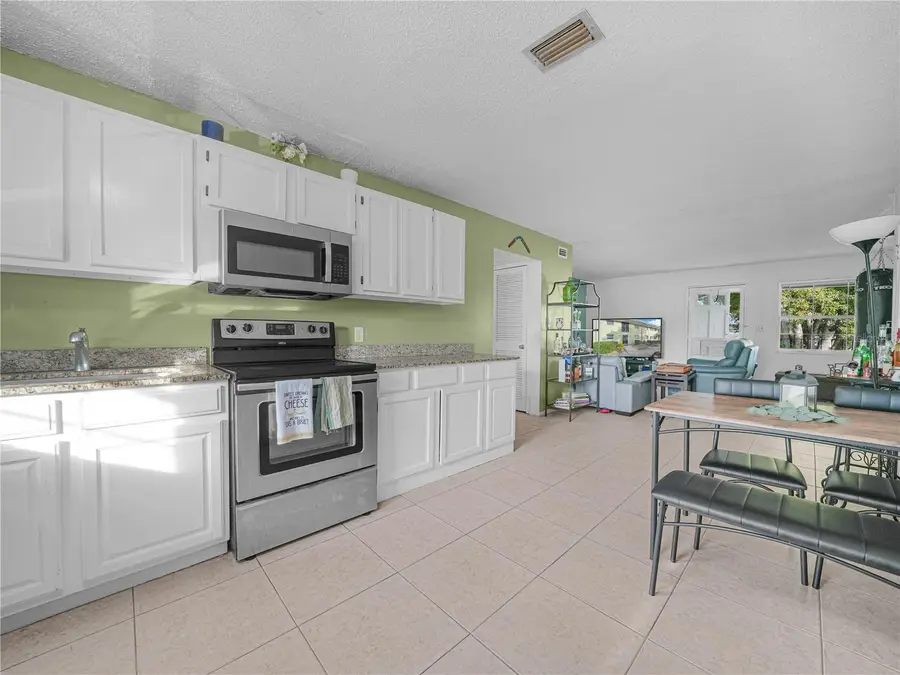 525 Conway Road #100, Orlando, FL 32807 - Image #2