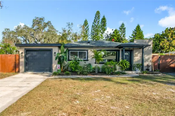 102 NE 9th Street, MULBERRY, FL 33860