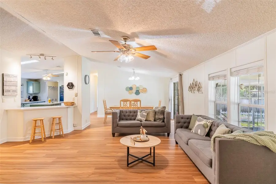 5028 Clewis Avenue, Tampa, FL 33610 - Image #2