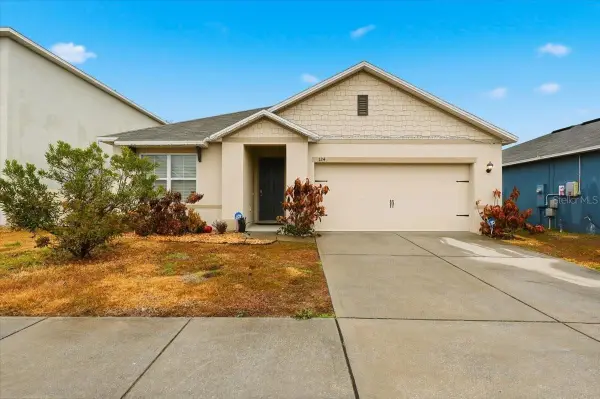124 Emanuelle Drive, WINTER HAVEN, FL 33884