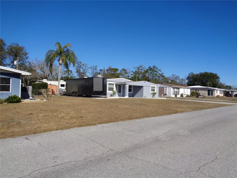 88 Yale Ave., Frostproof, FL 33843 - #2