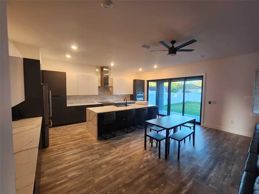 3615 W Anderson Avenue, Tampa, FL 33611 - Image #3