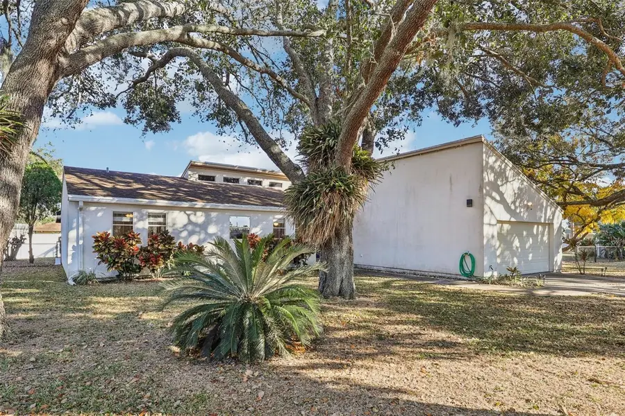 1902 Indian Trails Court, Lakeland, FL 33813 - Image #2