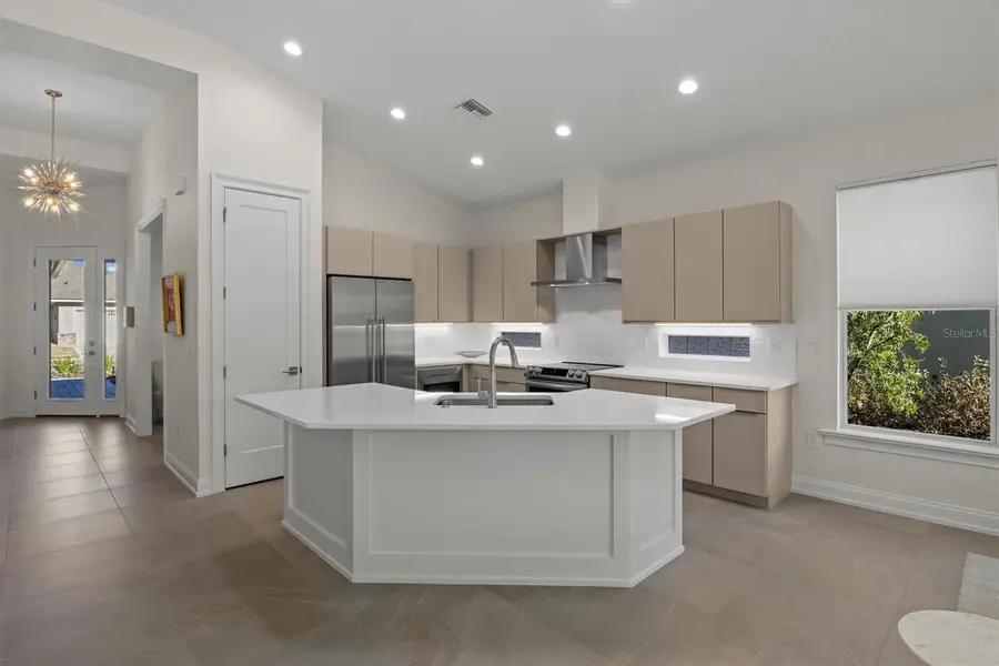 7826 Lake James Boulevard, Lakeland, FL 33810 - #2