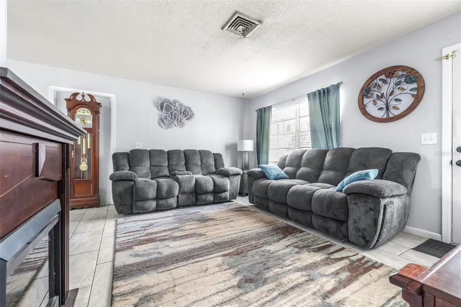 1655 N Floral Avenue, Bartow, FL 33830 - Image #3