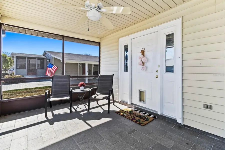 4861 Colonnades Circle E, Lakeland, FL 33811 - #2