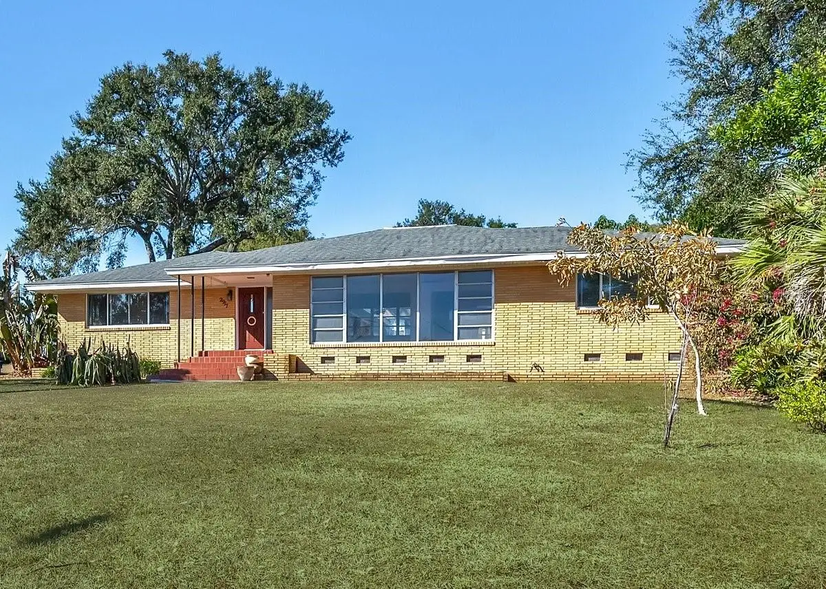 2917 Buckingham Avenue, Lakeland, FL 33803 - Image #1