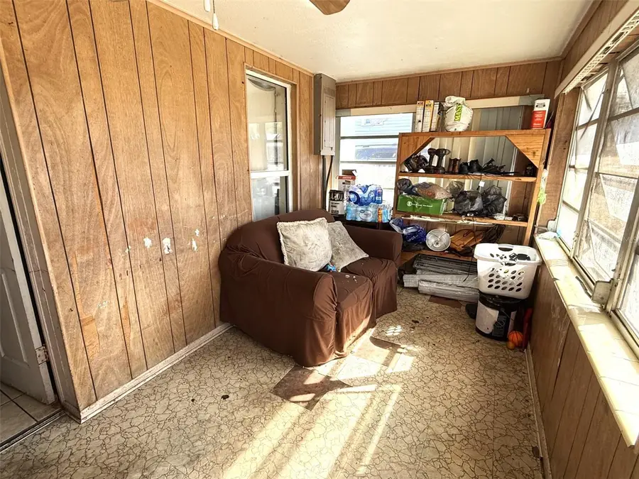 340 Weaver Avenue, Lake Wales, FL 33853 - #2