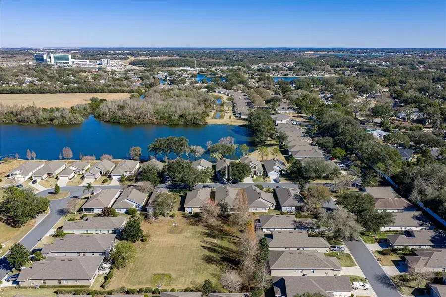 1823 Rocky Pointe Drive, Lakeland, FL 33813 - Image #2