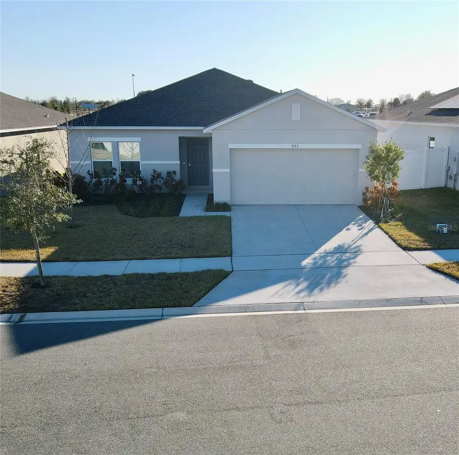 993 Calico Pointe Circle, Groveland, FL 34736 - Image #2