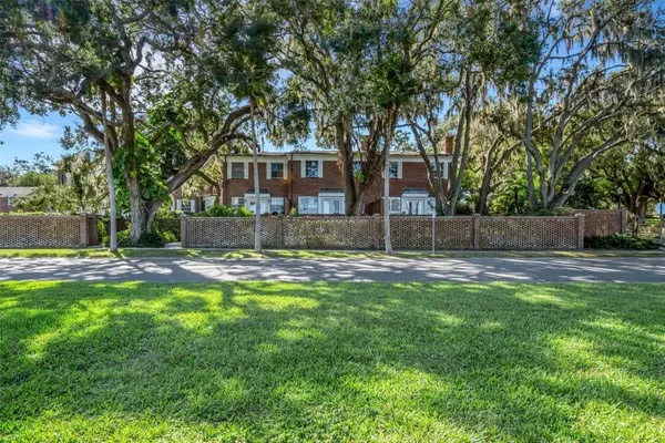 155 Lake Morton Drive #1, LAKELAND, FL 33801