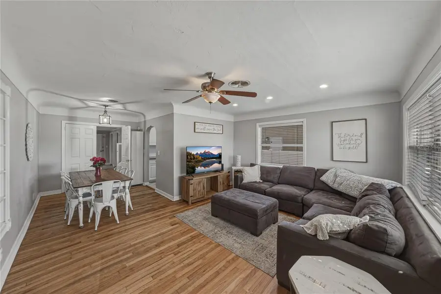 2813 59th Avenue N, Saint Petersburg, FL 33714 - #3