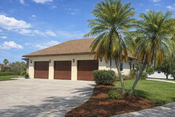 513 Bar Drive, POINCIANA, FL 34759