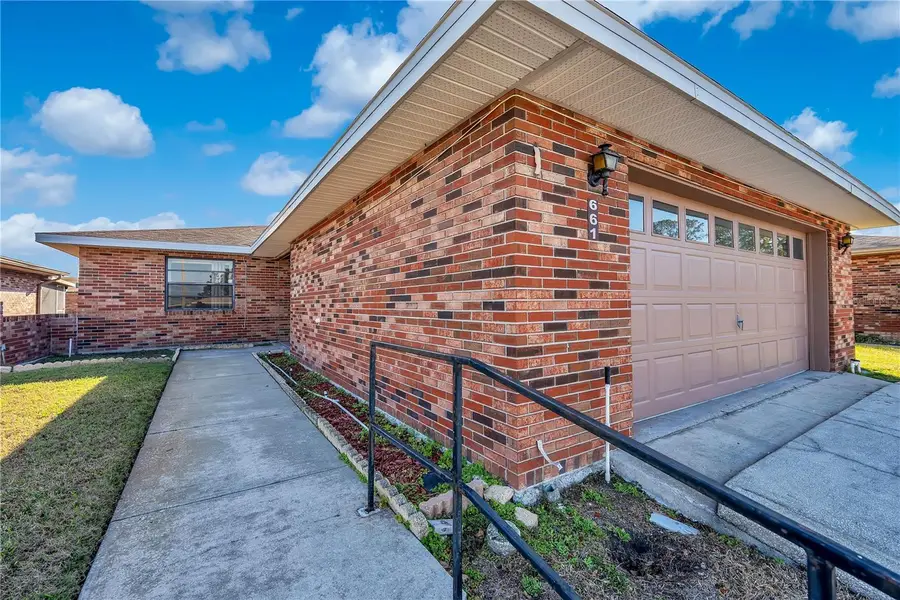 661 Lake Carolyn Circle, Lakeland, FL 33813 - #2