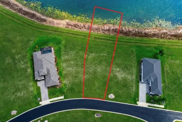 422 Waterfern Trail Drive, AUBURNDALE, FL 33823