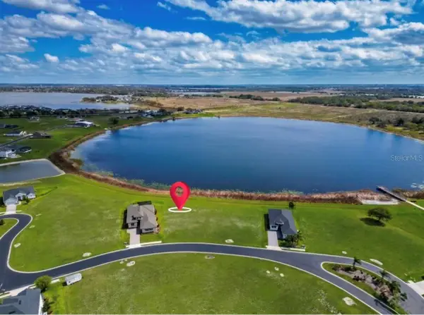 426 Waterfern Trail Drive, AUBURNDALE, FL 33823