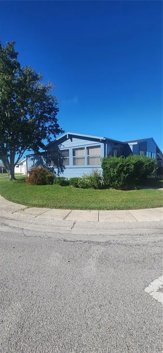 2206 Golden Horseshoe Circle N, LAKELAND, FL 33810