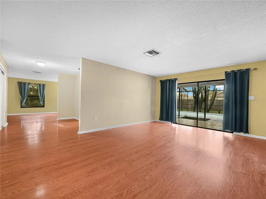 2610 Sprucewood Lane, Plant City, FL 33563 - #2