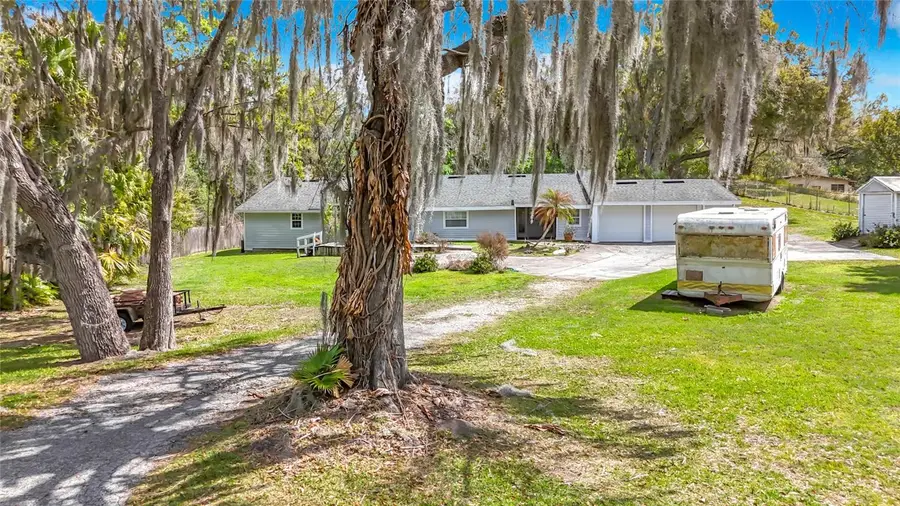 1518 Dawn Heights Drive, Lakeland, FL 33801 - #2