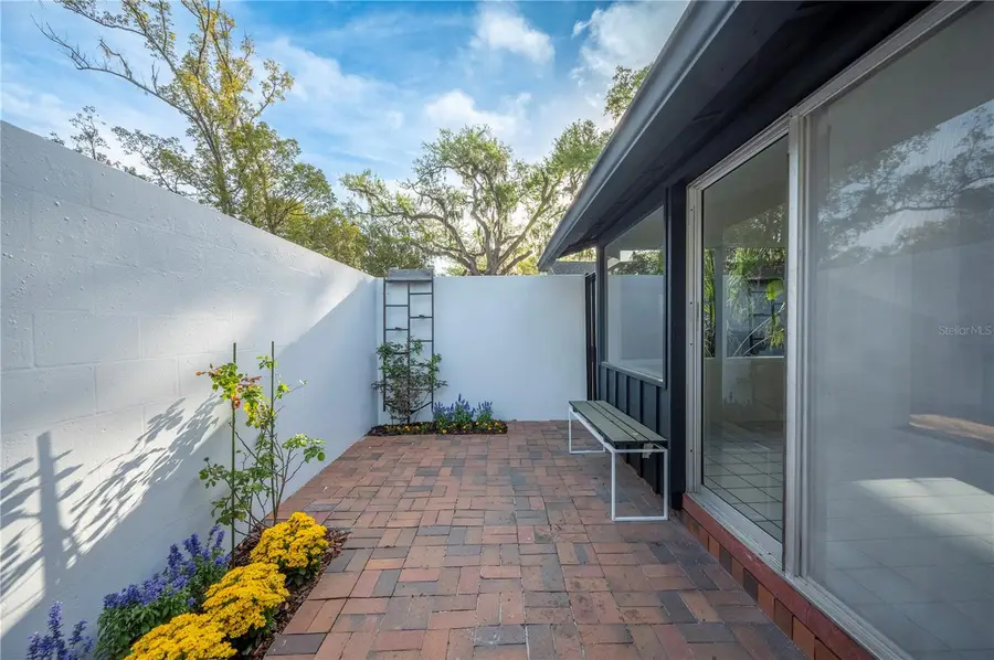 210 W Palm Drive, Lakeland, FL 33803 - #3