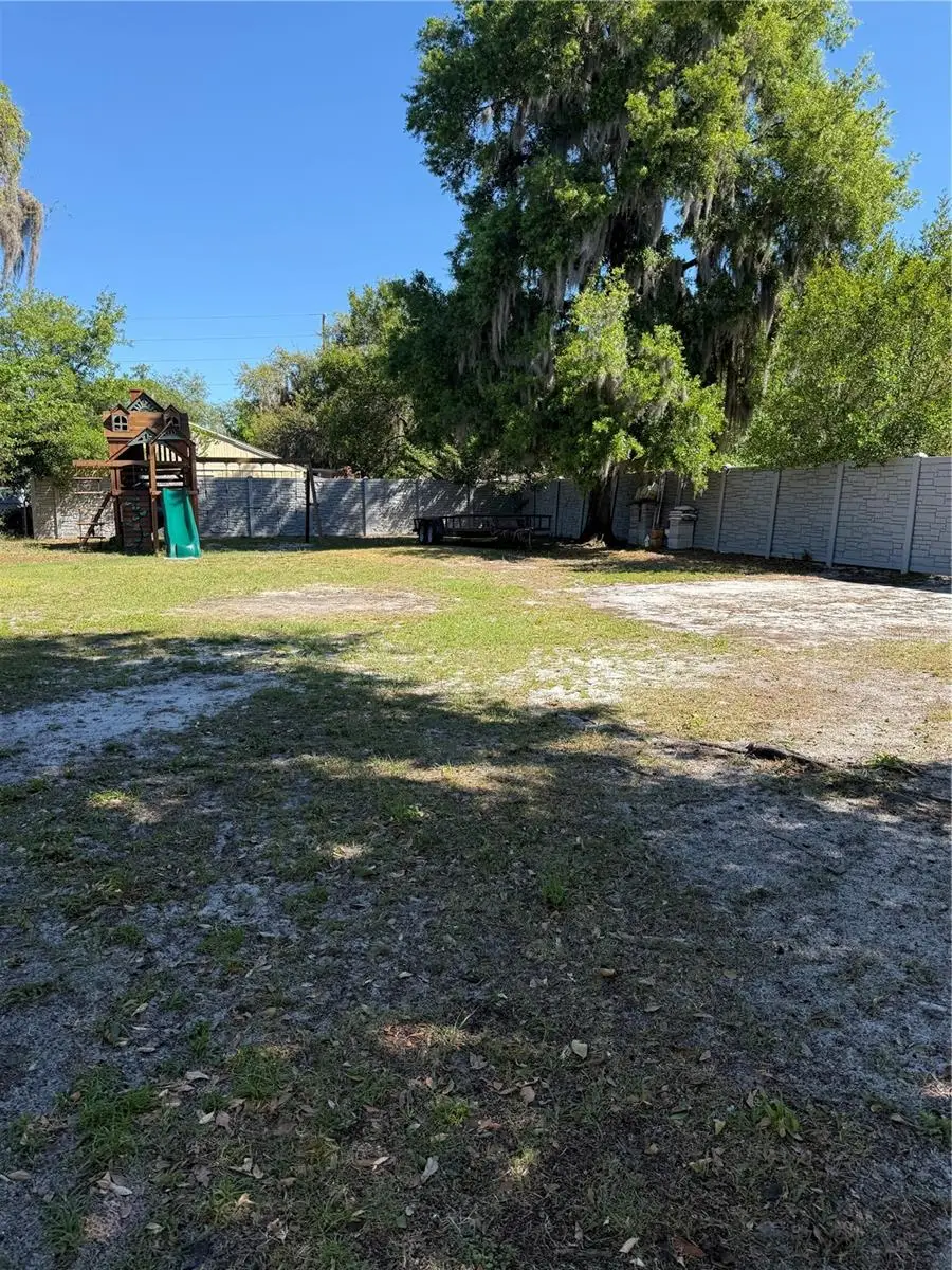 2412 Burns Street, Lakeland, FL 33801 - #2