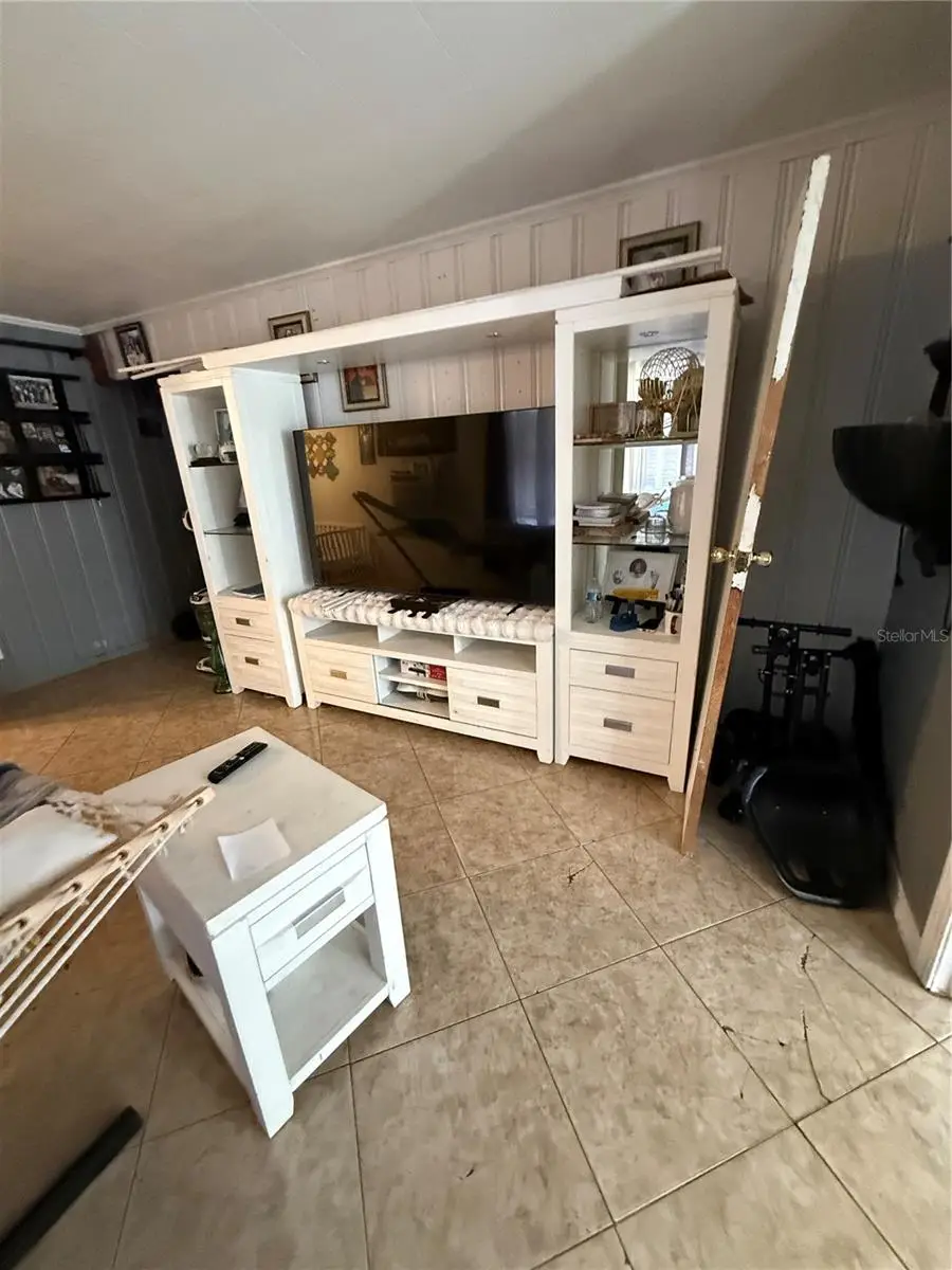 2412 Burns Street, Lakeland, FL 33801 - #3