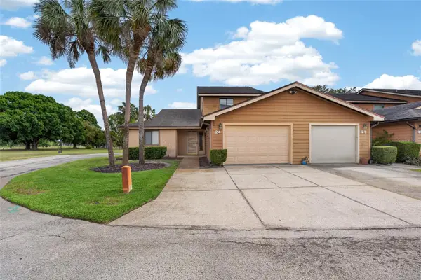 707 Carpenters Way #24, LAKELAND, FL 33809