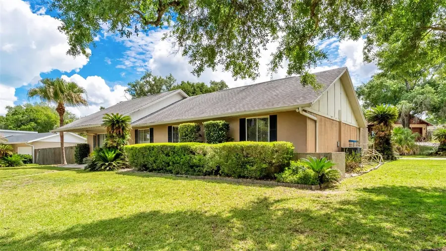 4904 Foxrun, Lakeland, FL 33813 - #3