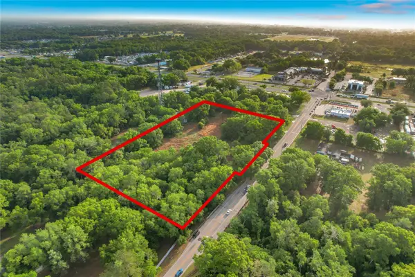 1301 Duff Road, LAKELAND, FL 33810