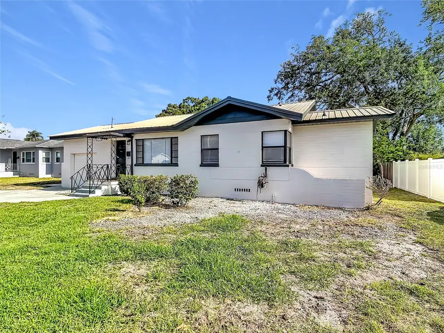 616 E Edgewood Drive, Lakeland, FL 33803 - #3