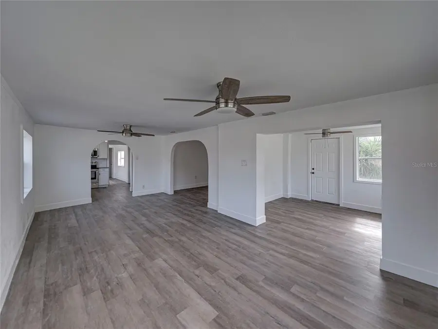 602 E Laura Street, Plant City, FL 33563 - #2