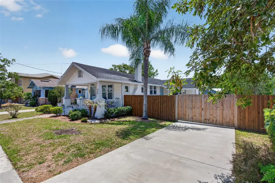 839 E Lime Street, Lakeland, FL 33801 - #2