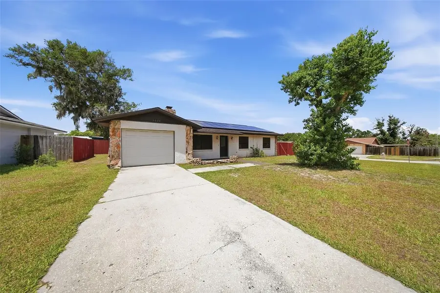 5020 Pine Street, Seffner, FL 33584 - #2