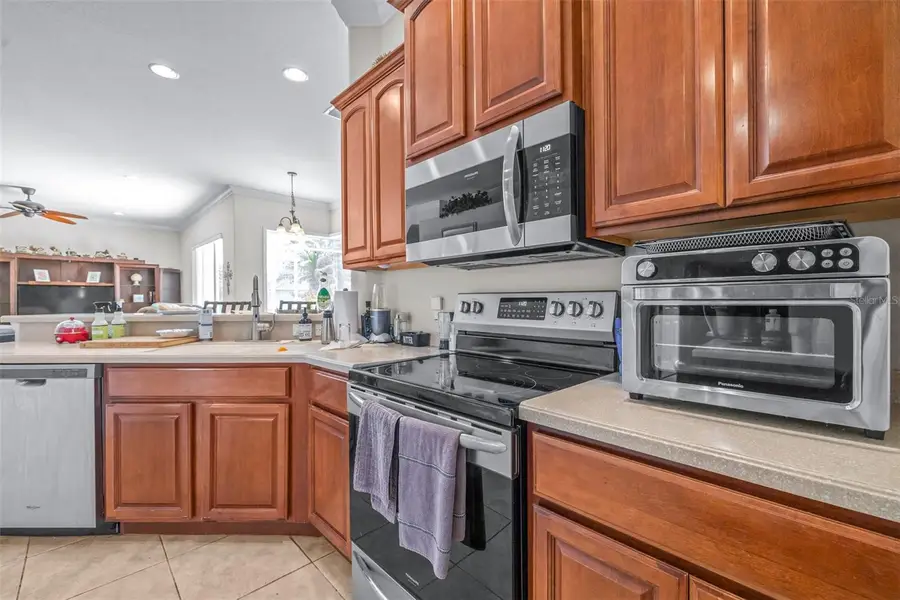 6798 Hartsworth Drive, Lakeland, FL 33813 - #2