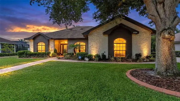 2104 Longleaf Circle, LAKELAND, FL 33810
