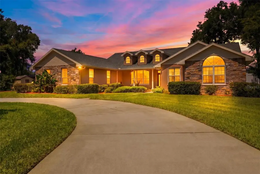 615 N Oak Avenue, Fort Meade, FL 33841 - #3