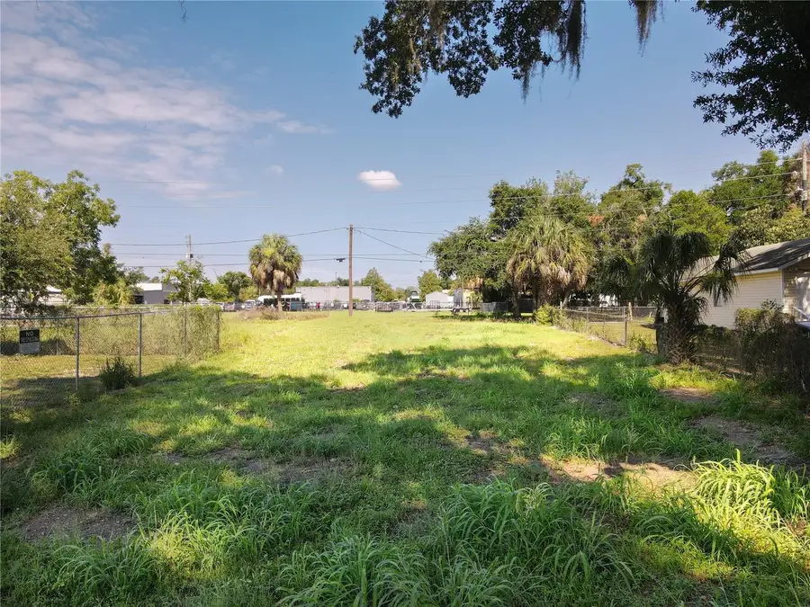 909 N Tennessee Avenue, Lakeland, FL 33801 - #2