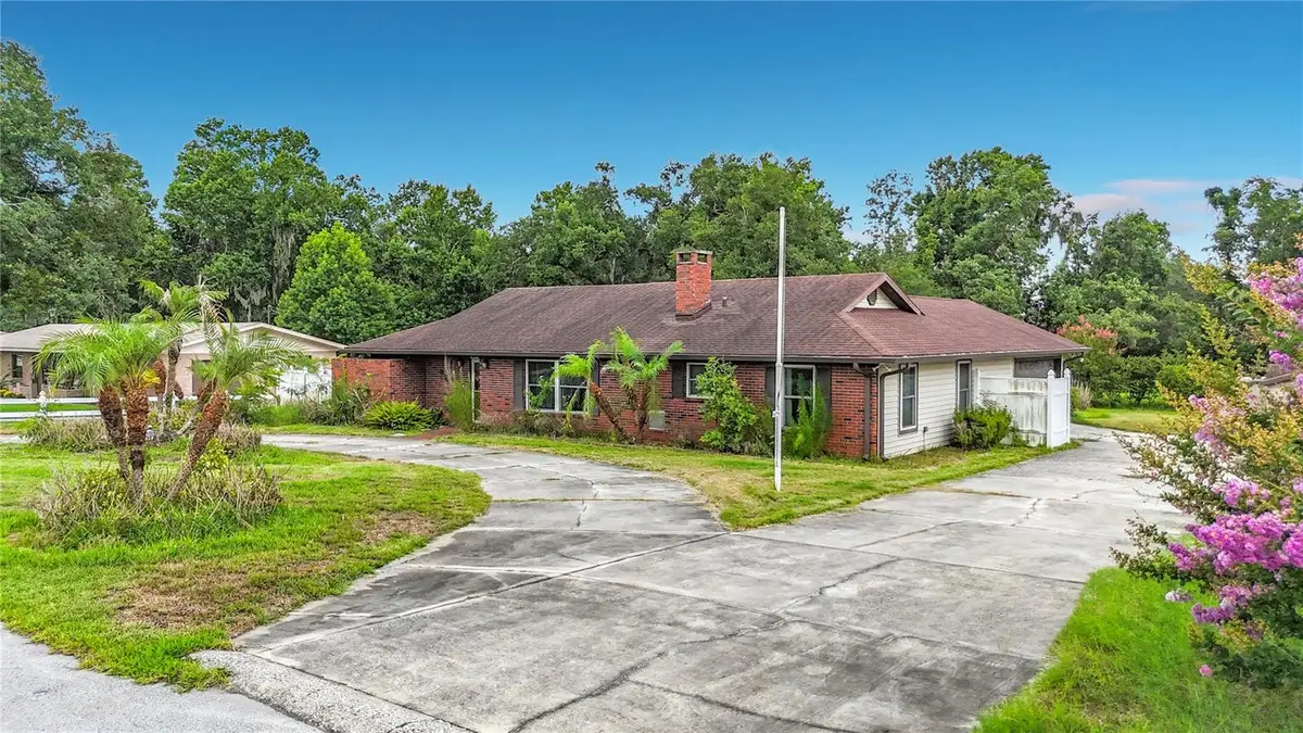 629 Orange Valley Circle, Lakeland, FL 33813 - #1